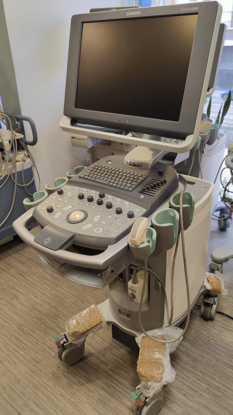 Echographe Ultrasound machine Siemens Acuson X300